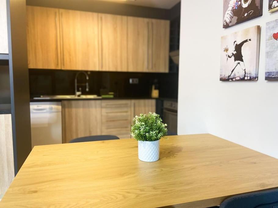 Espectacular Apartamento Con Vistas En Escaldes - 10Min Caminando Al Centro - Parking Gratis L By Bonesvacances Exterior photo
