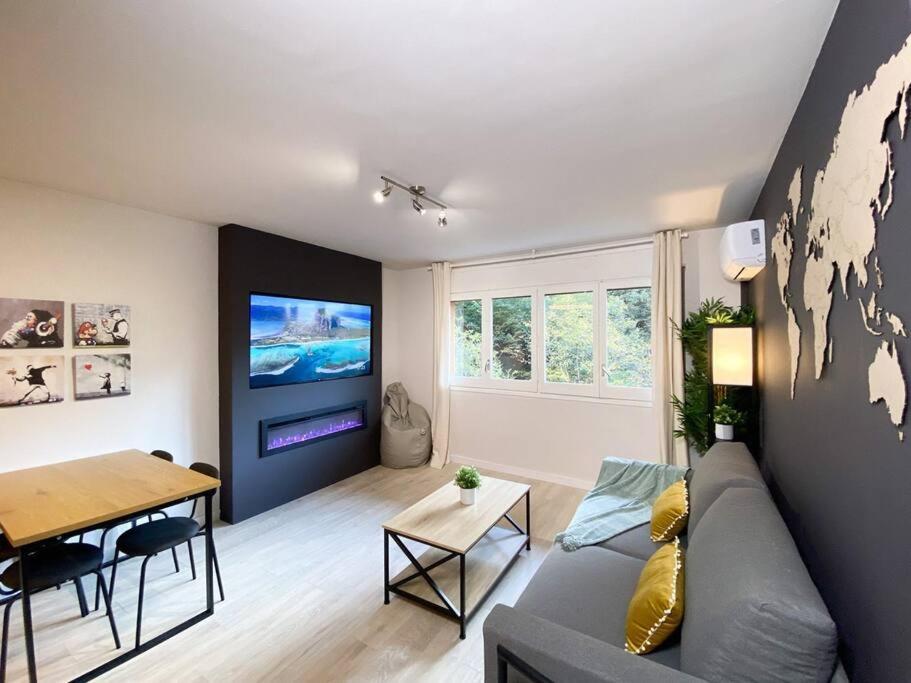 Espectacular Apartamento Con Vistas En Escaldes - 10Min Caminando Al Centro - Parking Gratis L By Bonesvacances Exterior photo